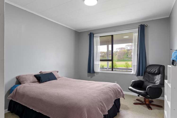 410 Ormond Road Lytton West_10