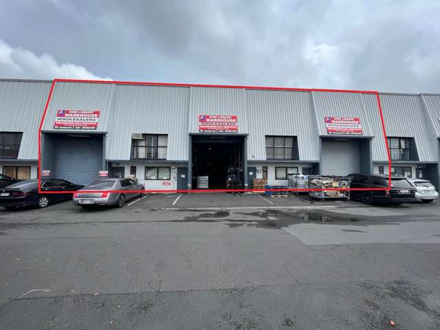 827M² HIGH STUD - 92 STODDARD ROAD