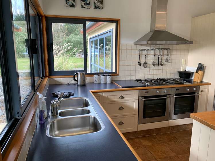 417 Wainui Main Road Wainui_26