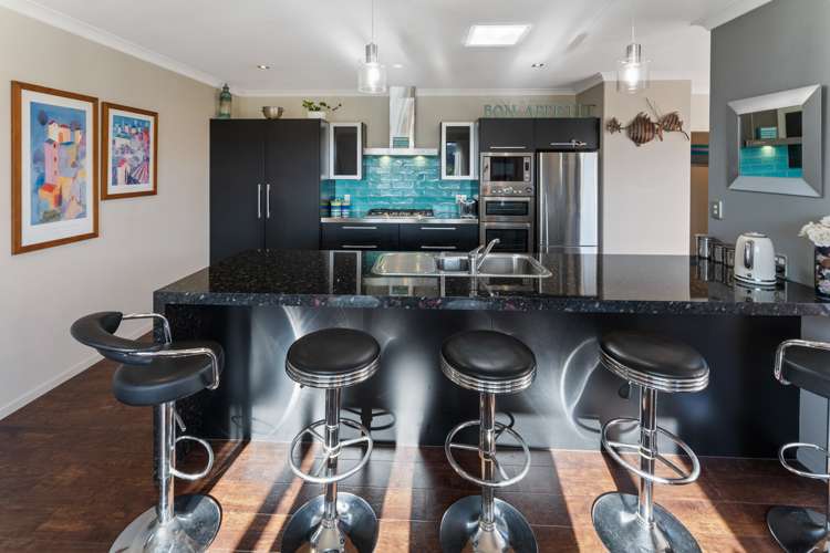 14 Bell Bird Rise Picton_13