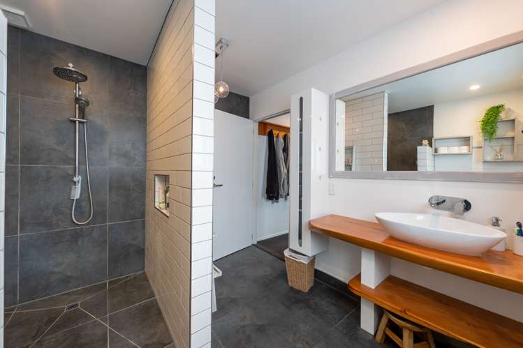 14a Downes Street Titahi Bay_14