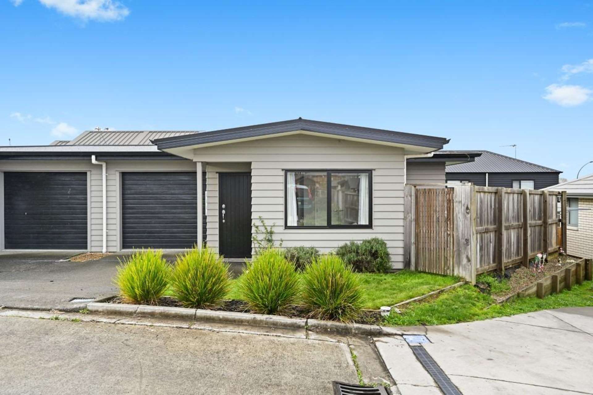 1/19 Onukutara Place 2750_0