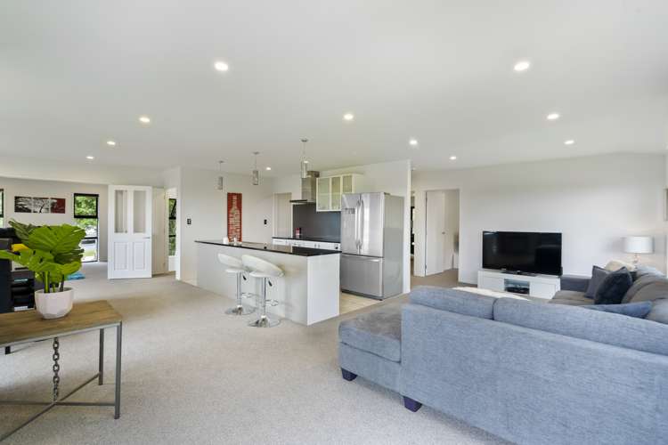 60a Shetland Street Glen Eden_9