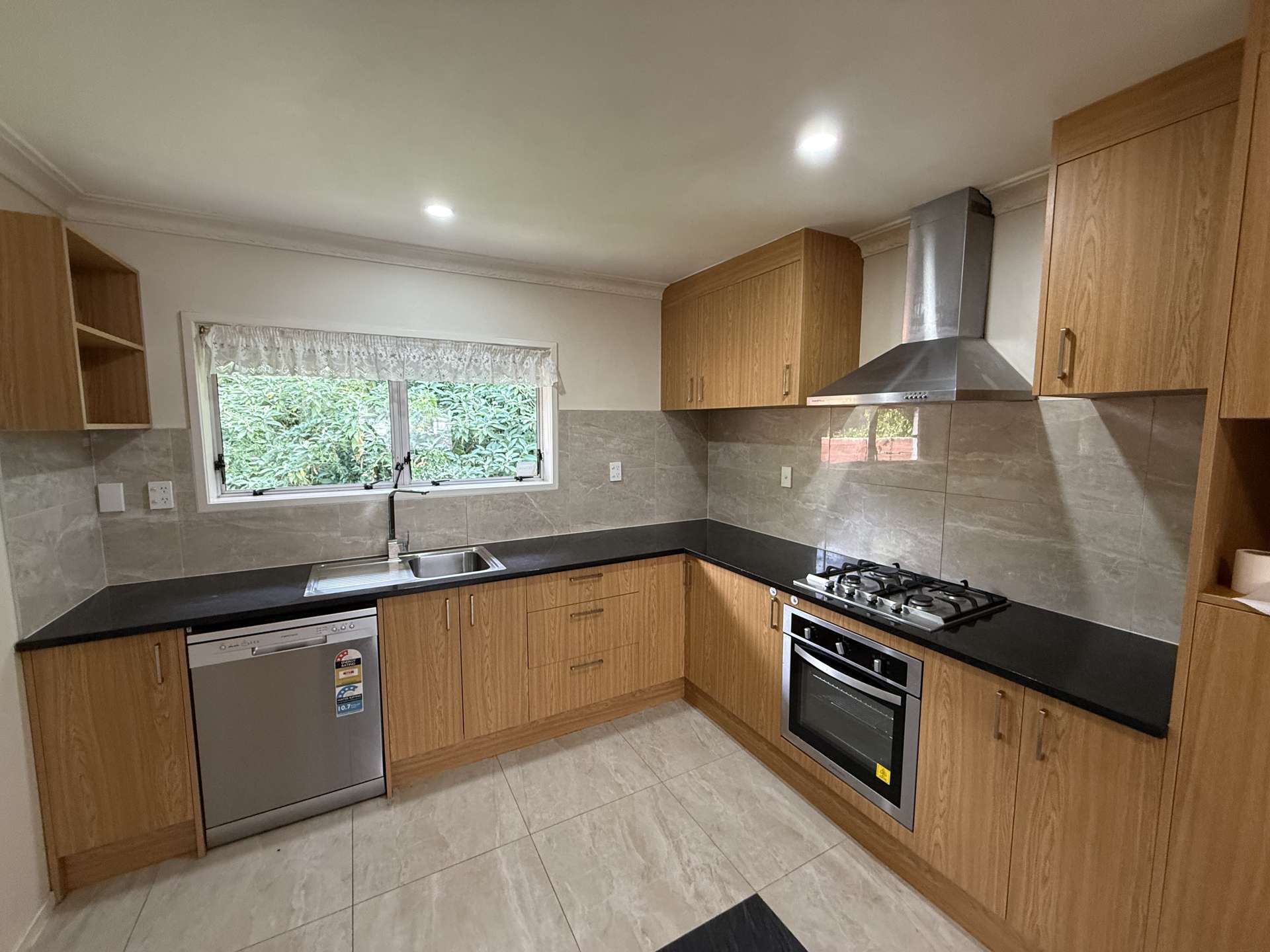 3/16 Troon Place Papatoetoe_0