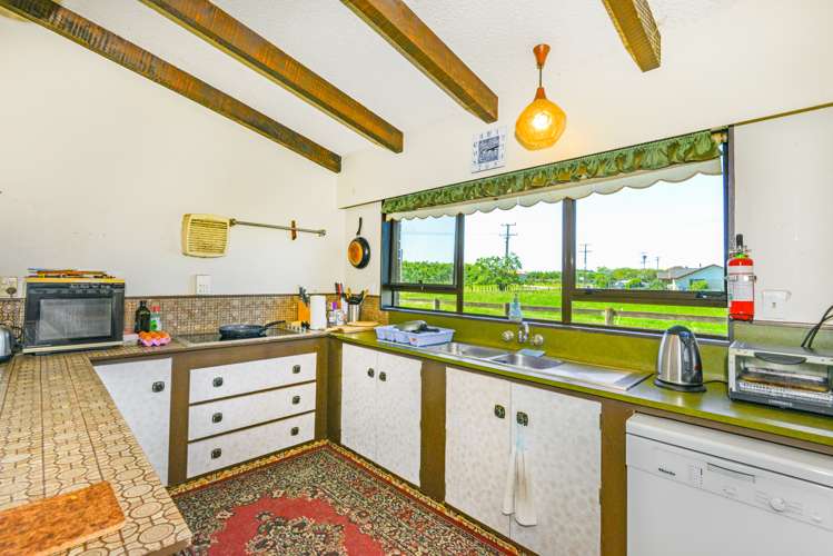 1458 Southland Road Longlands_5