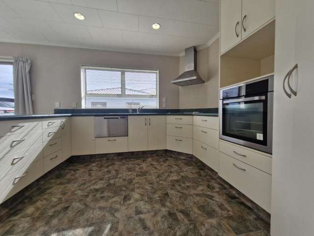 A super townhouse in a central location