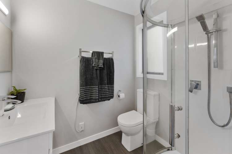 1266a Fergusson Drive Brown Owl_17