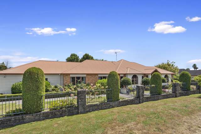 2 Callum Brae Drive Rototuna_1