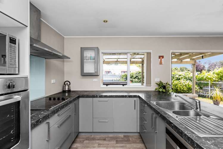 41 Tait Drive Greenmeadows_7