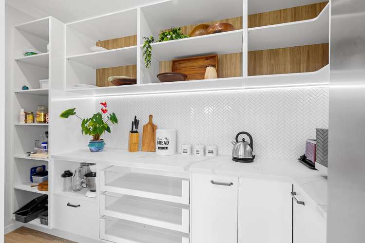 83 Whare Marama Drive Leamington_6