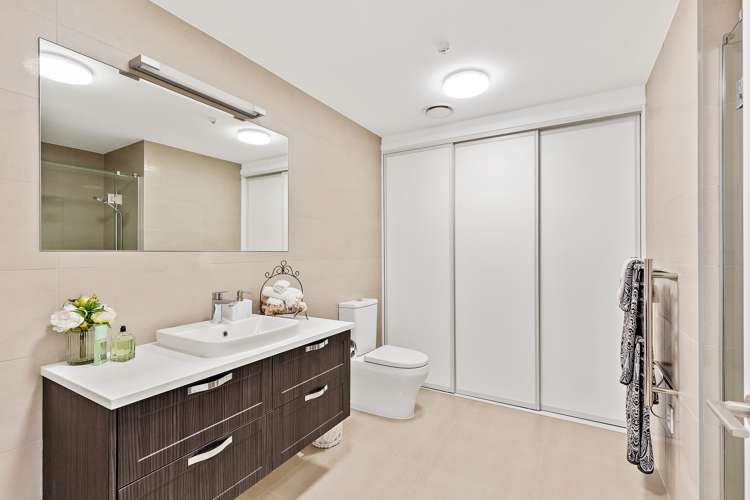 164 Landmark Terrace Orewa_15