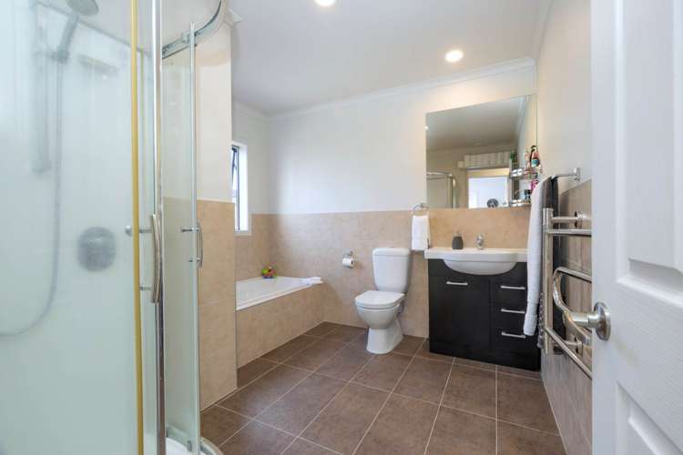 3/2 Swan Hill Drive Glen Eden_9