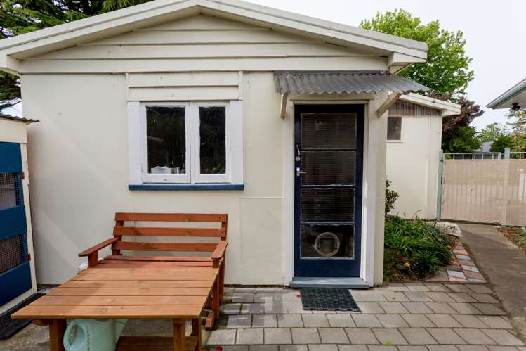 32 Kathleen Crescent Hornby_15