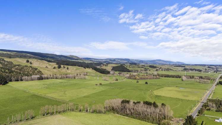 534 - 734 Fitzherbert Road East Aokautere_9