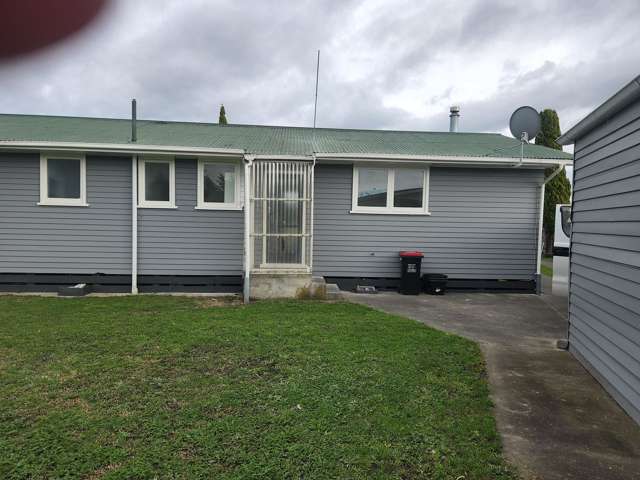 12 Liverpool Crescent Flaxmere_2