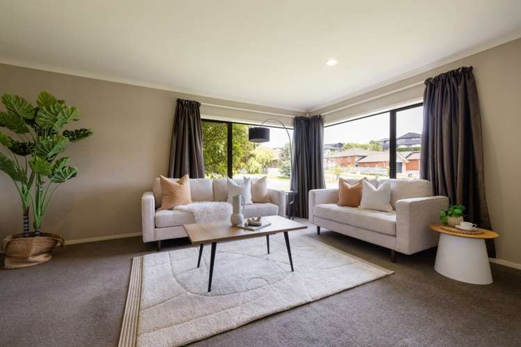 5 & 5A Denham Court Flagstaff_5