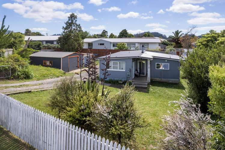 17 Silverton Road Waihi_8