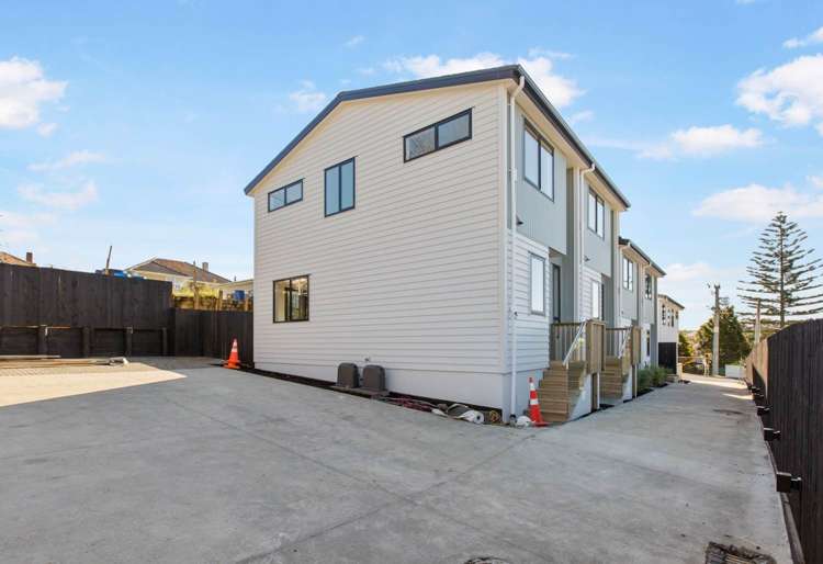 24D Lincoln Park Avenue_0
