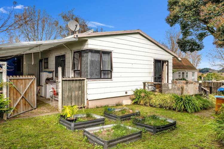 212 Tyndall Road Outer Kaiti_27