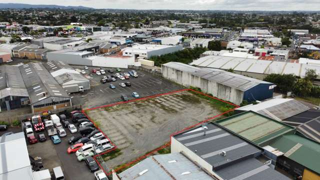 NEW LYNN INDUSTRIAL YARD