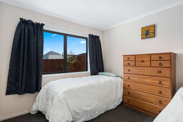 37 Finch Street Albert Town_12
