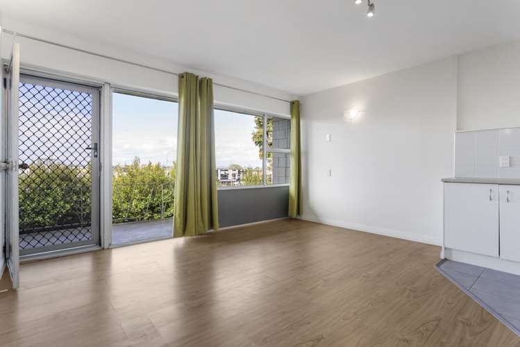 3e Mountain Road Mount Wellington_12