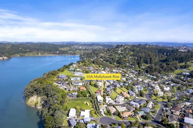 10a Mollyhawk Rise Arkles Bay_1