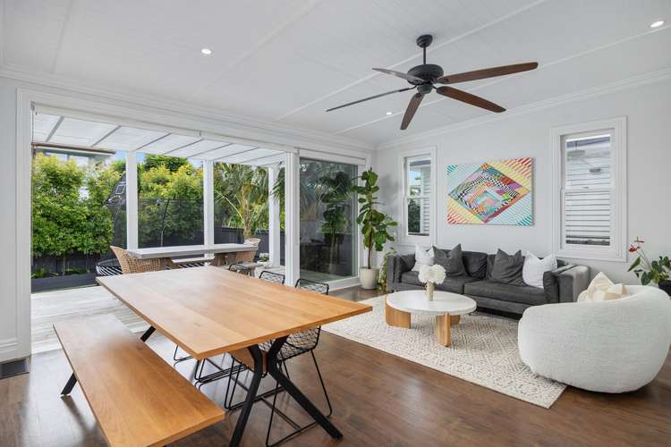 10 Asquith Avenue Mt Albert_11