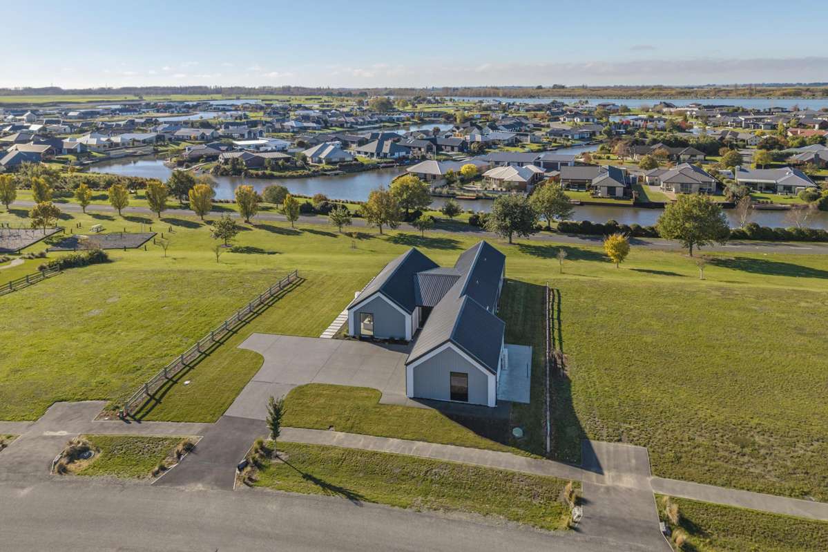 14 Village Green Drive_0
