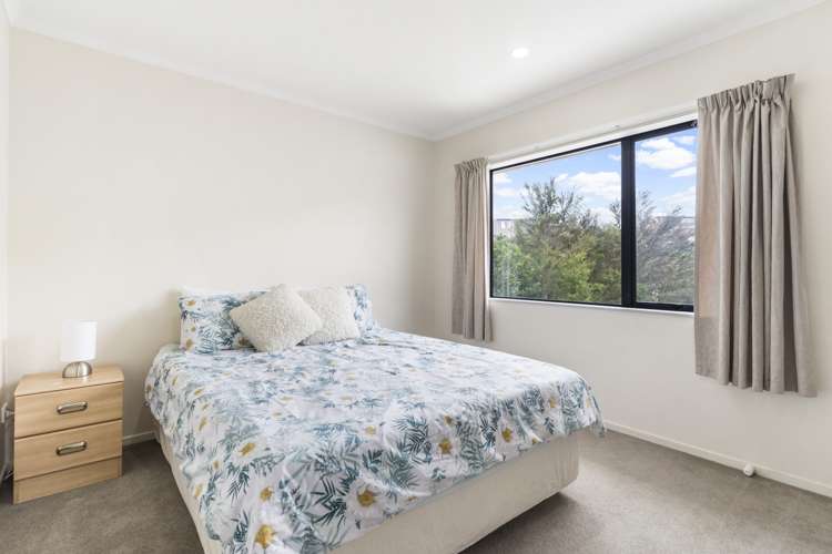 13 Pyramid Place Glen Eden_17