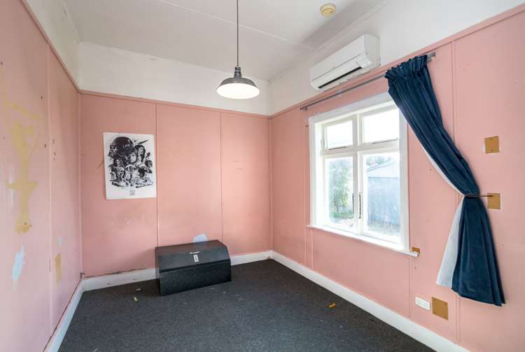 12 Clifton Avenue Carterton_12