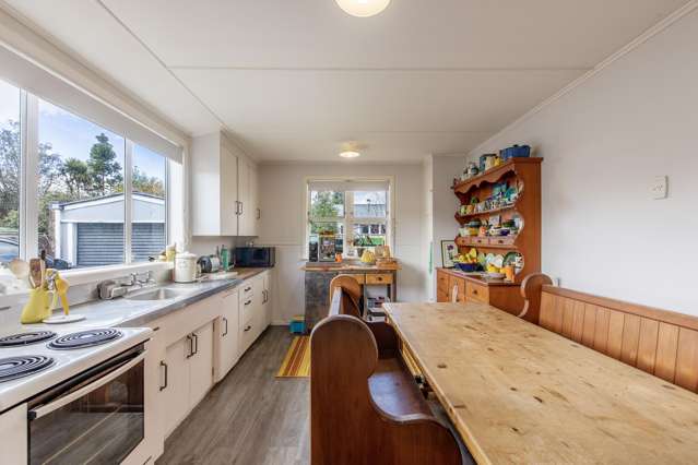 6 Rangipoia Place Turangi_1