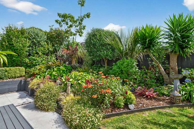 18 Resolution Place One Tree Point_20