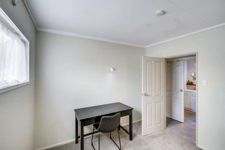 905 Ferguson Street Akina_18