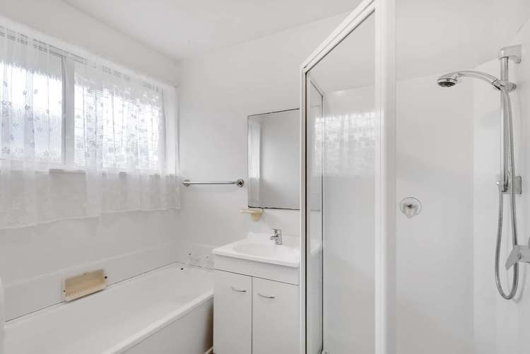 62 Denise Crescent Hornby_14