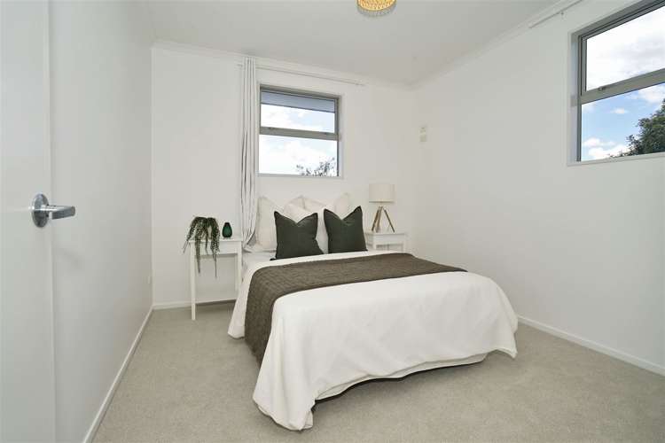 17 Raddington Way Huntington_9