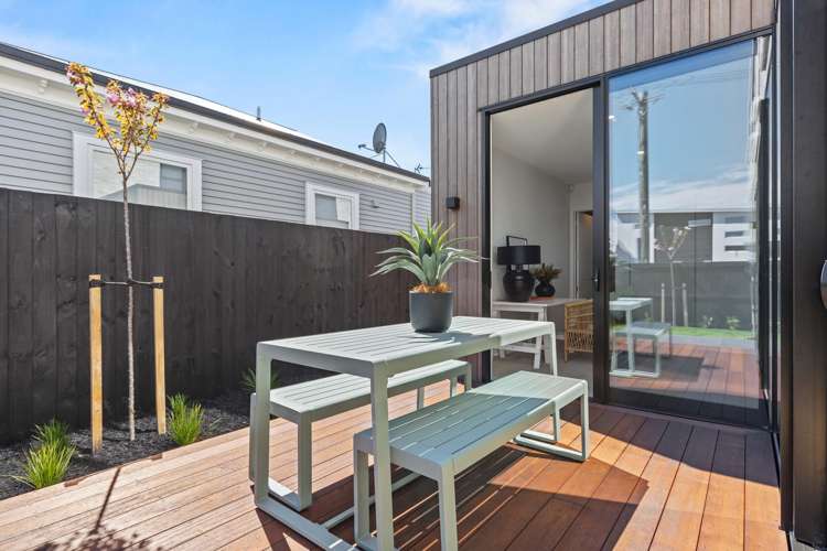 33 Clare Road Merivale_18