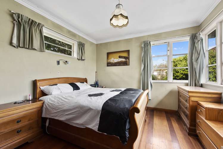 5 Camp Street Silverstream_9