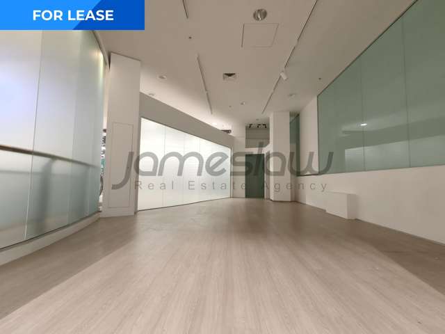 Open-plan retail, Move in and open Now!