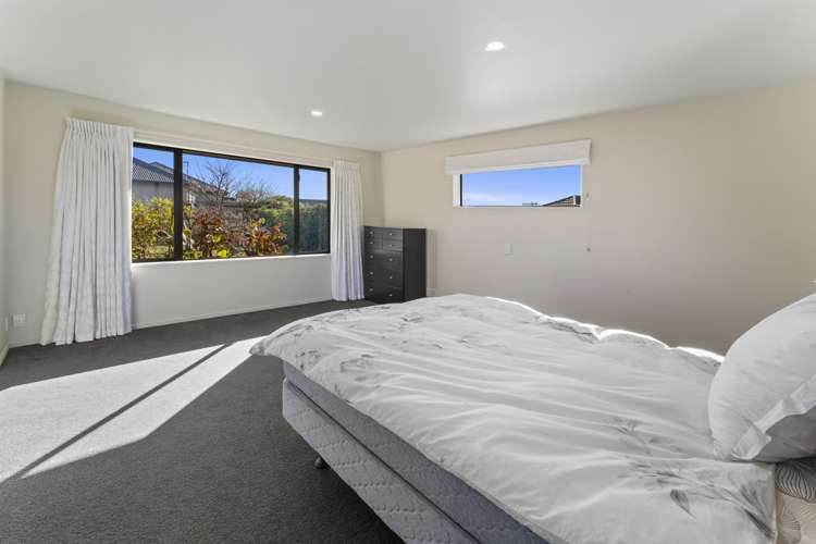 10 Lobank Place Richmond_13