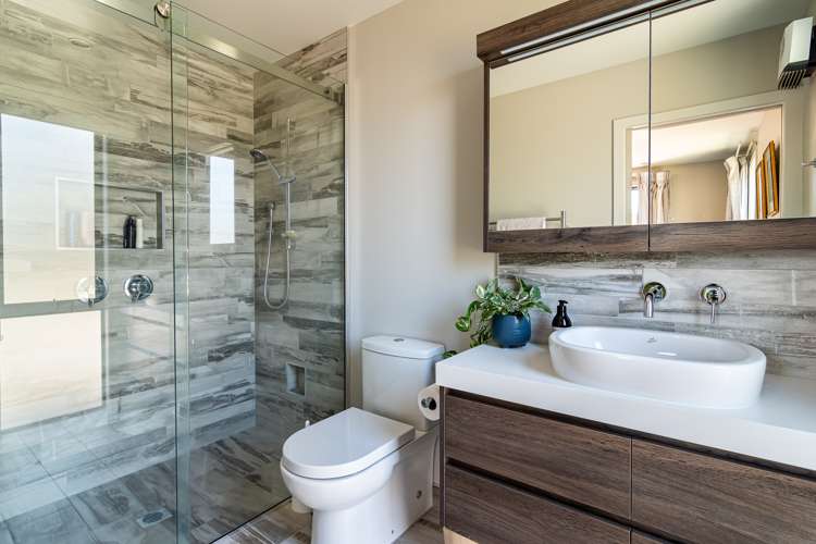 10 Concordia Drive Richmond_10