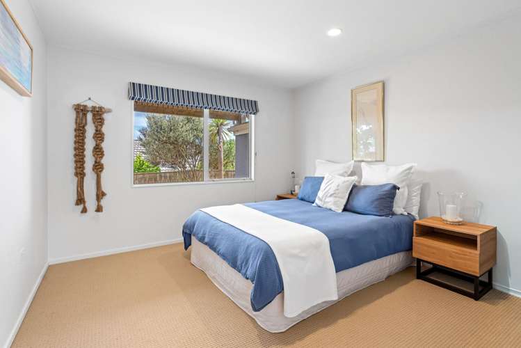 18 Marram Way Peka Peka_13