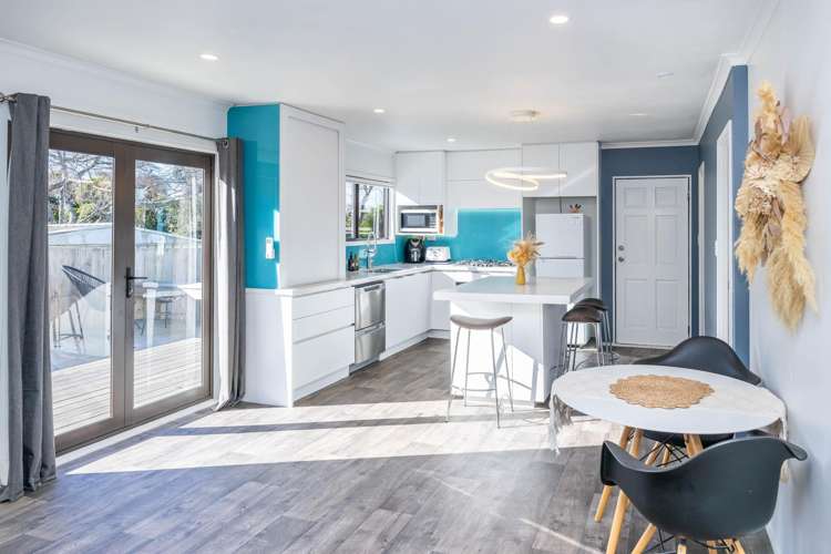 25 Thorncombe Road_3