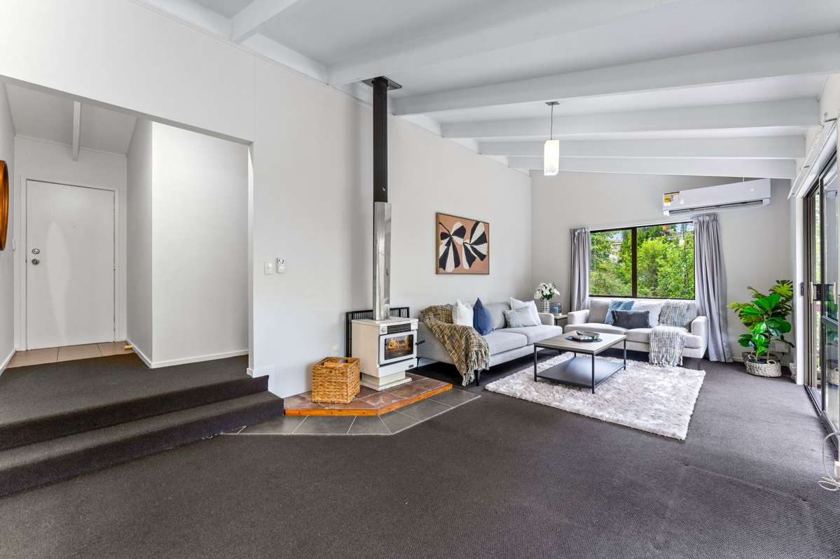 2/19 Seaview Road_1