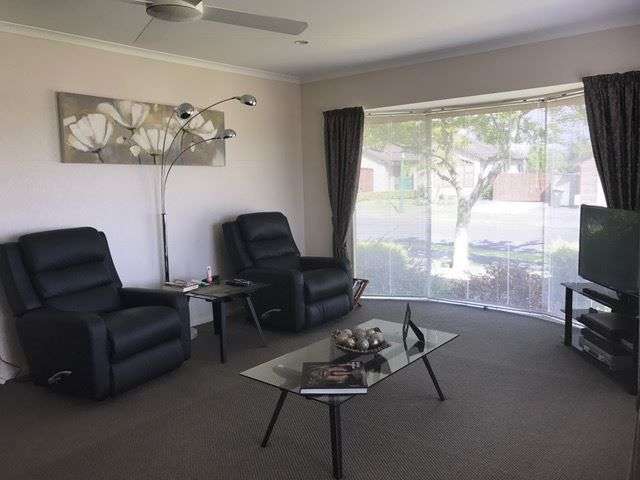 6 Newbliss Crescent East Tamaki Heights_2