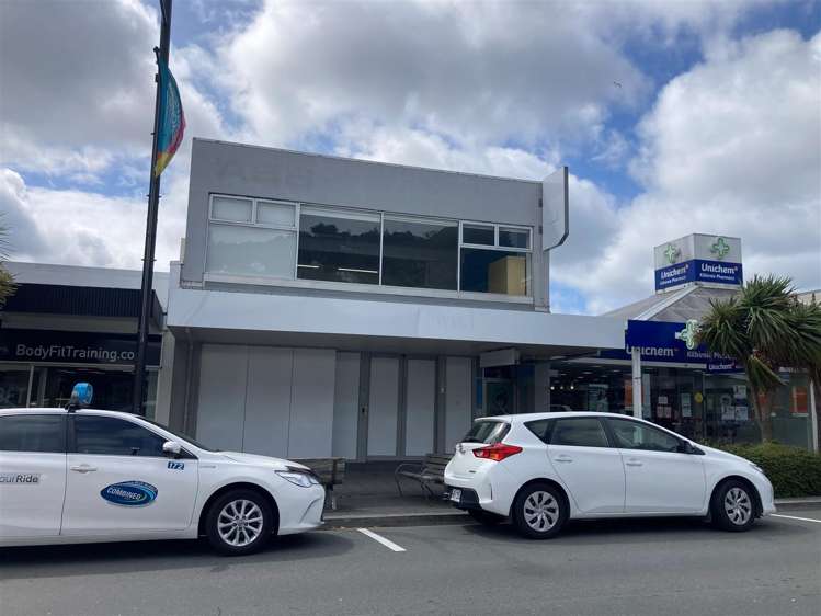 35 Bay Road_0