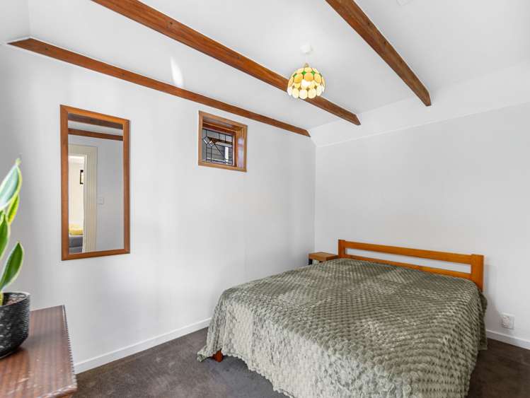 36 Hawkhurst Road Lyttelton_9