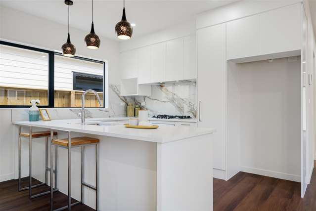 17 Whakairo Crescent Gulf Harbour_1