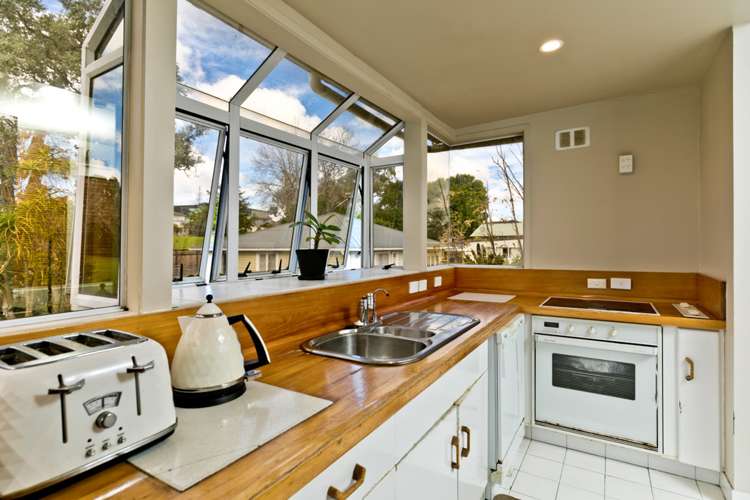 11 Preston Avenue Henderson_17