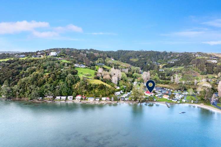 1334 Sandspit Road Sandspit_0